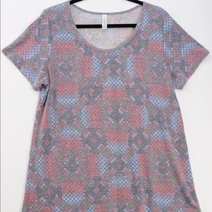 Lularoe Classic T. Size Large